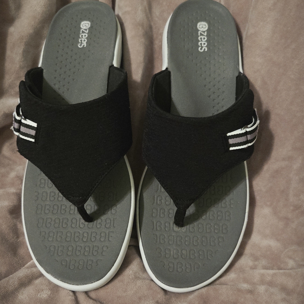 Bzees Cloud Technology Slides With Cloud Technology Slip On Wedge Sz11 Black